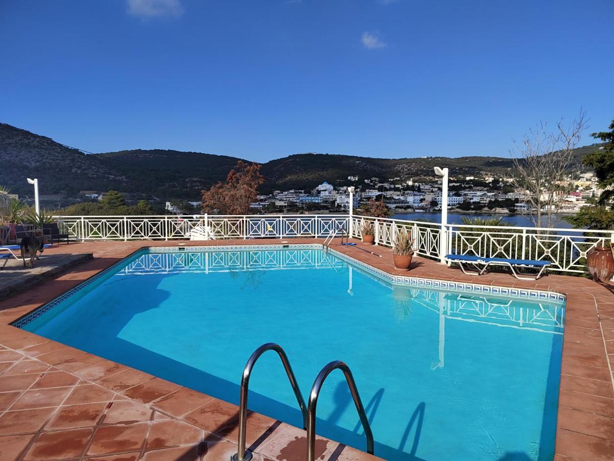 Oneiro Glico Aparthotel Agia Marina  Eksteriør bilde