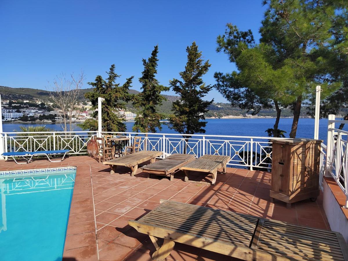 Oneiro Glico Aparthotel Agia Marina  Eksteriør bilde