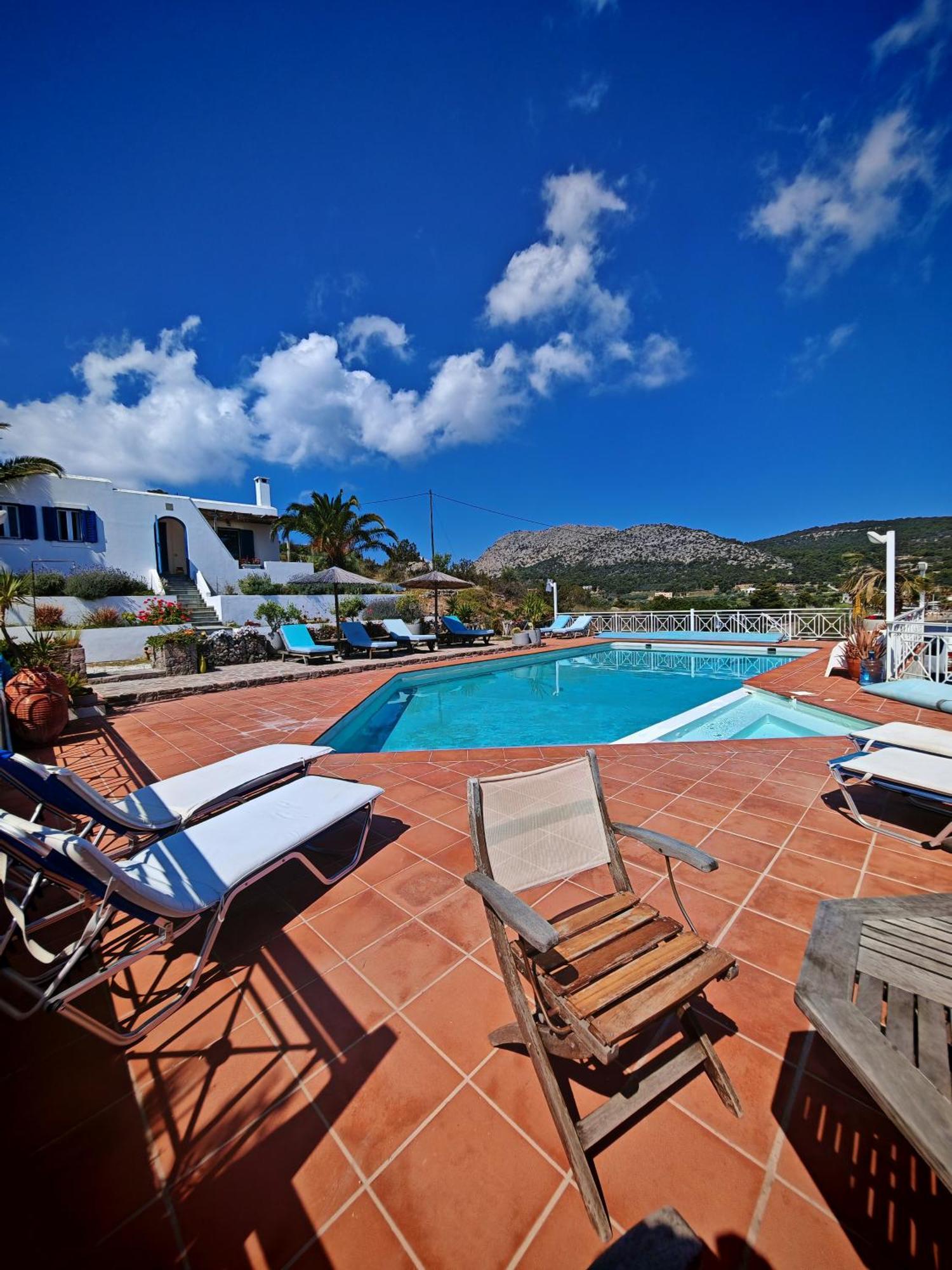 Oneiro Glico Aparthotel Agia Marina  Eksteriør bilde